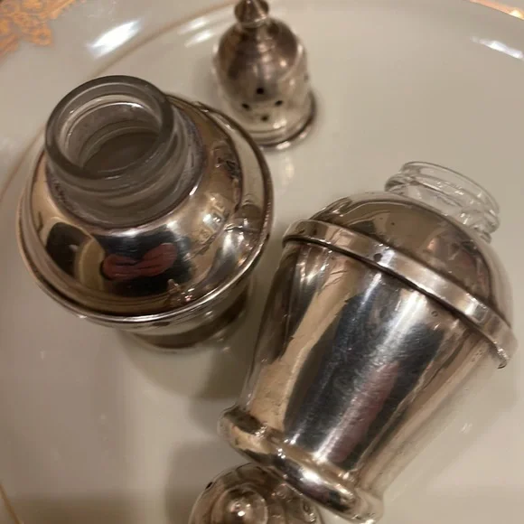 Vintage Sterling Silver Salt/Pepper Shakers
